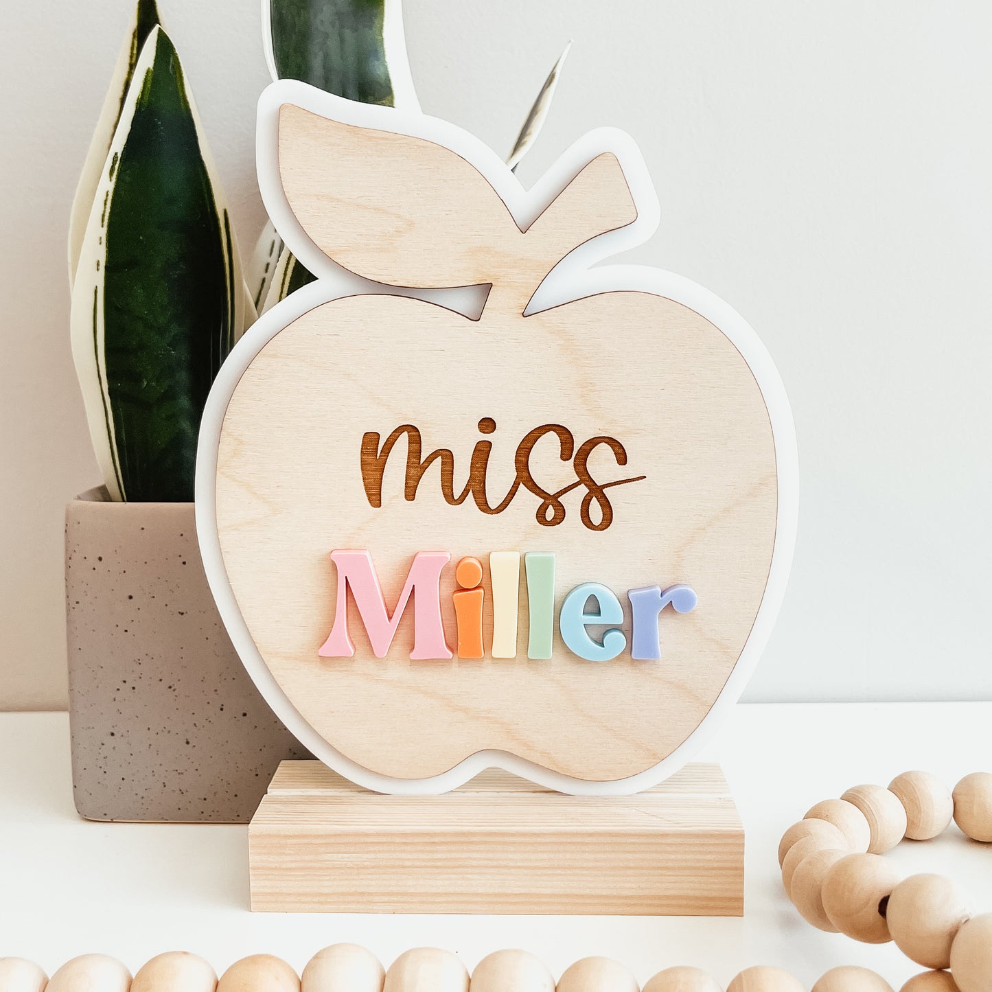 Teacher Apple Desk Sign (3D Acrylic)