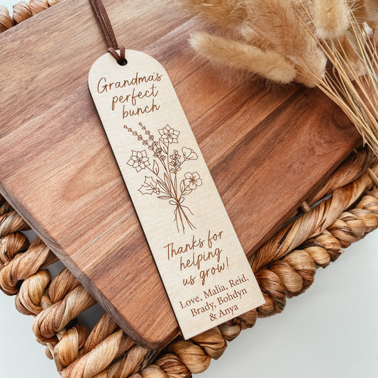 Custom Birth Flower Bouquet Bookmark