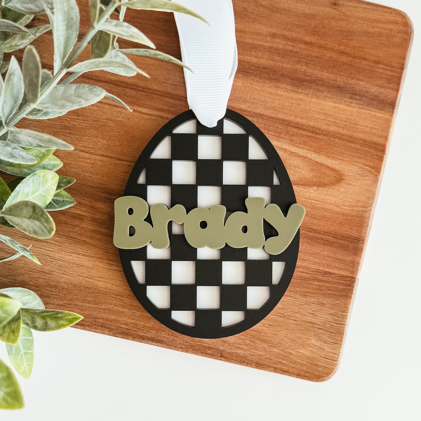 Checkered Egg Easter Basket Tag