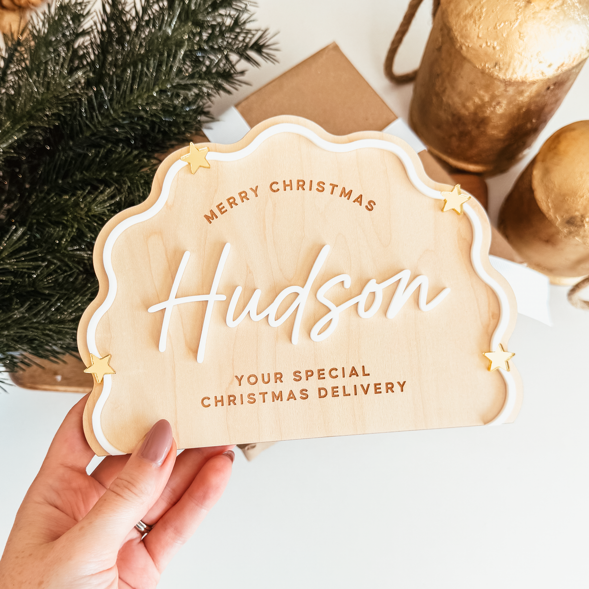 Christmas Crate Plaque | Scallop