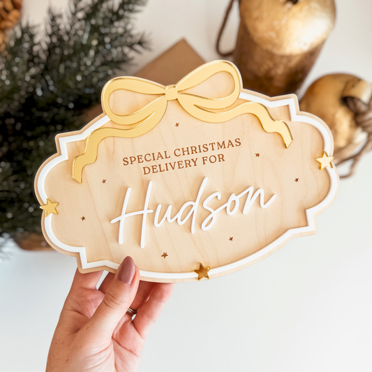 Personalized Christmas Crate Plaque | Vintage Bow