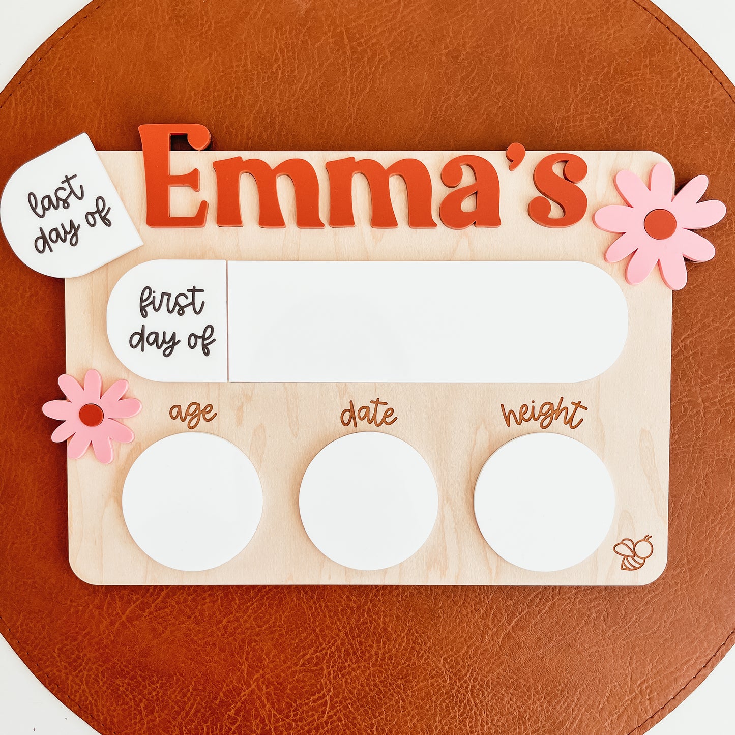 Interchangeable First And Last Day Of School Sign | Daisies