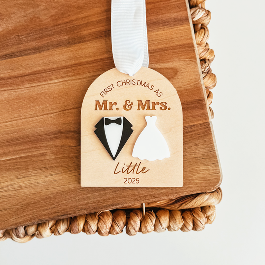 3D Newlywed Christmas Ornament