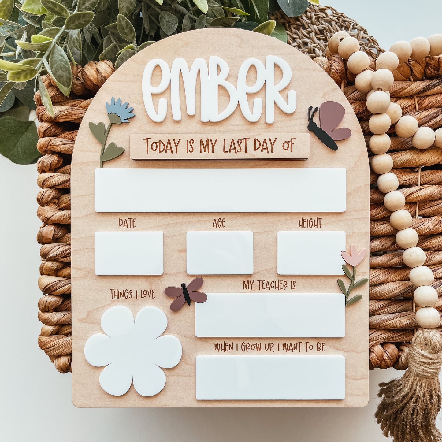 First And Last Day Of School Sign | Wildflowers