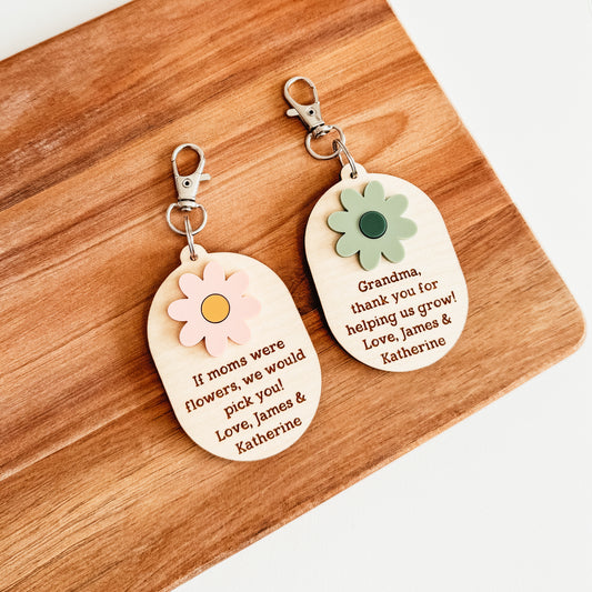 3D Daisy Mom/Grandma Keychain