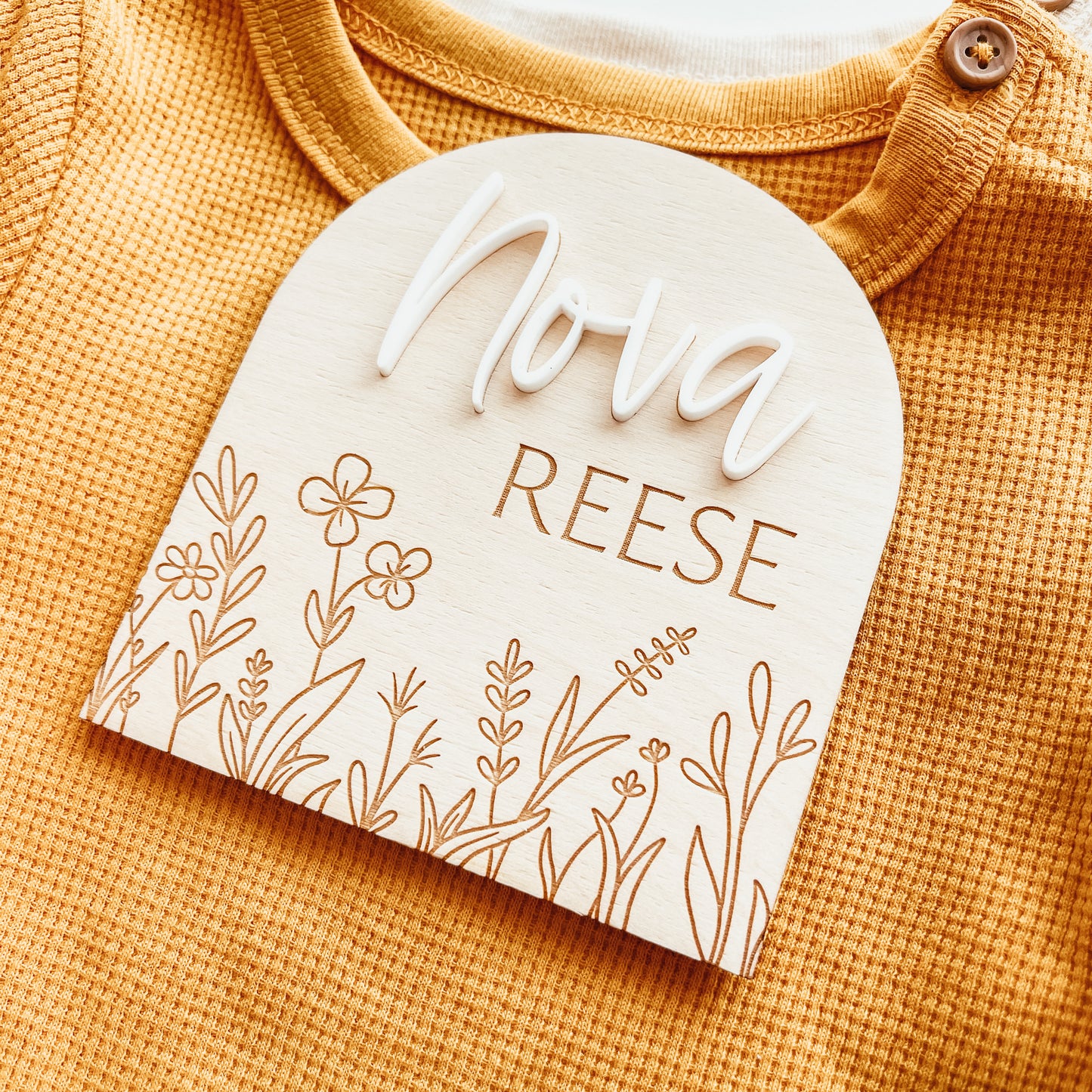 Baby Birth Announcement Sign - 3D Floral Arch