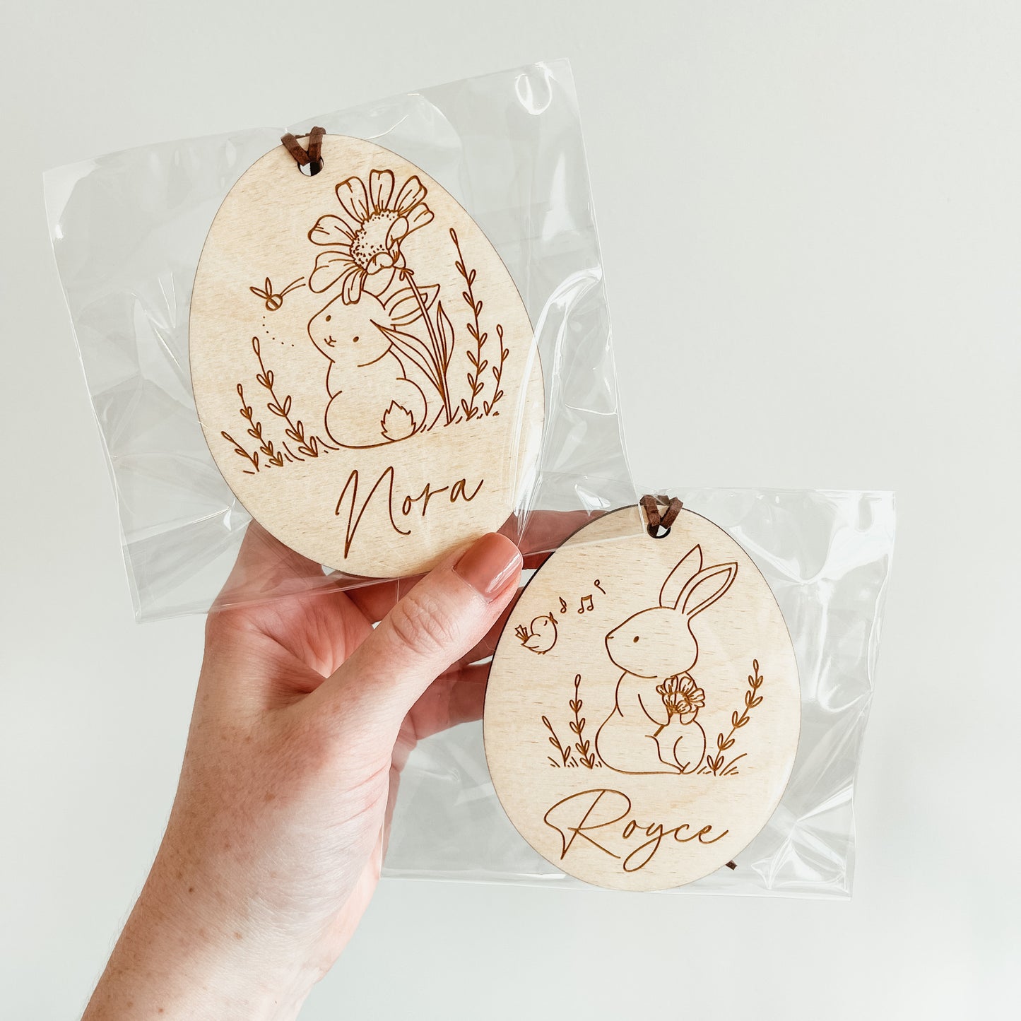 Vintage Bunny Easter Egg Tag