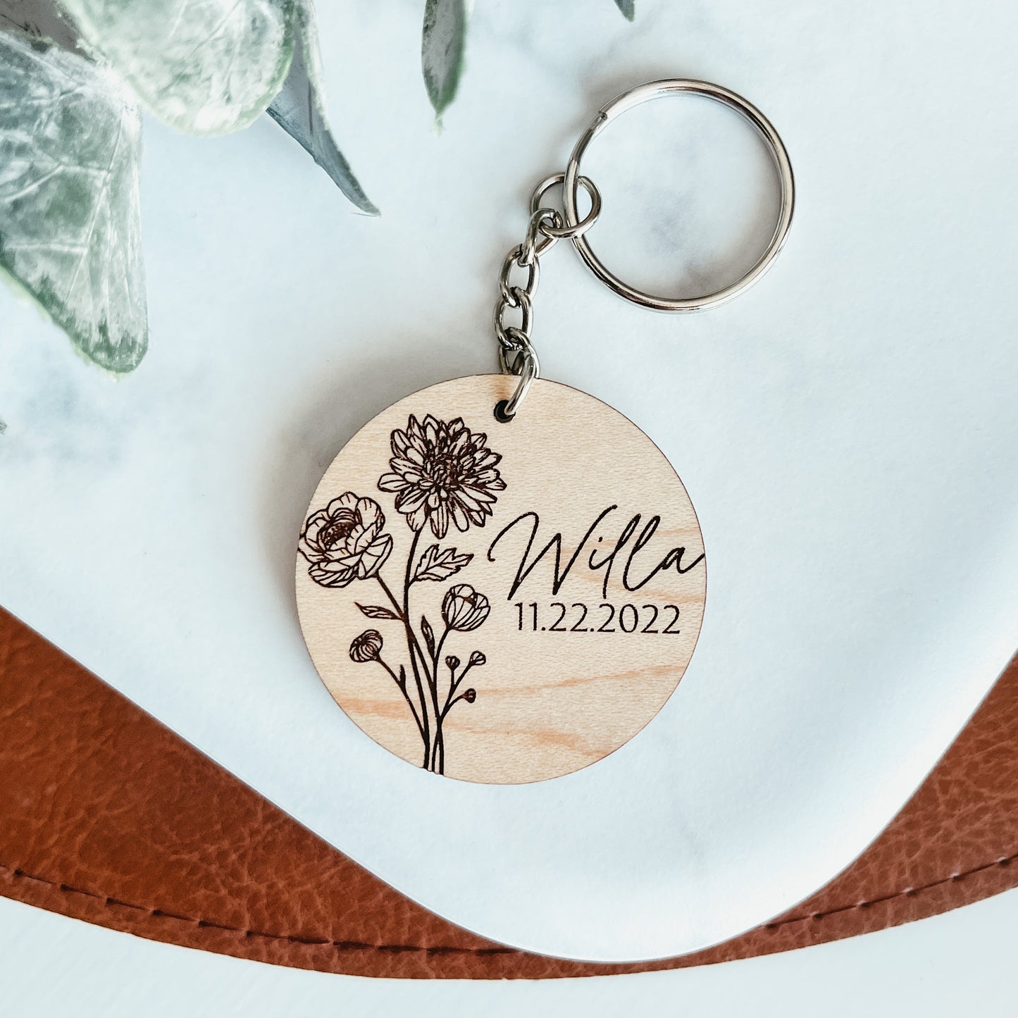 Personalized Round Birth Flower Keychain