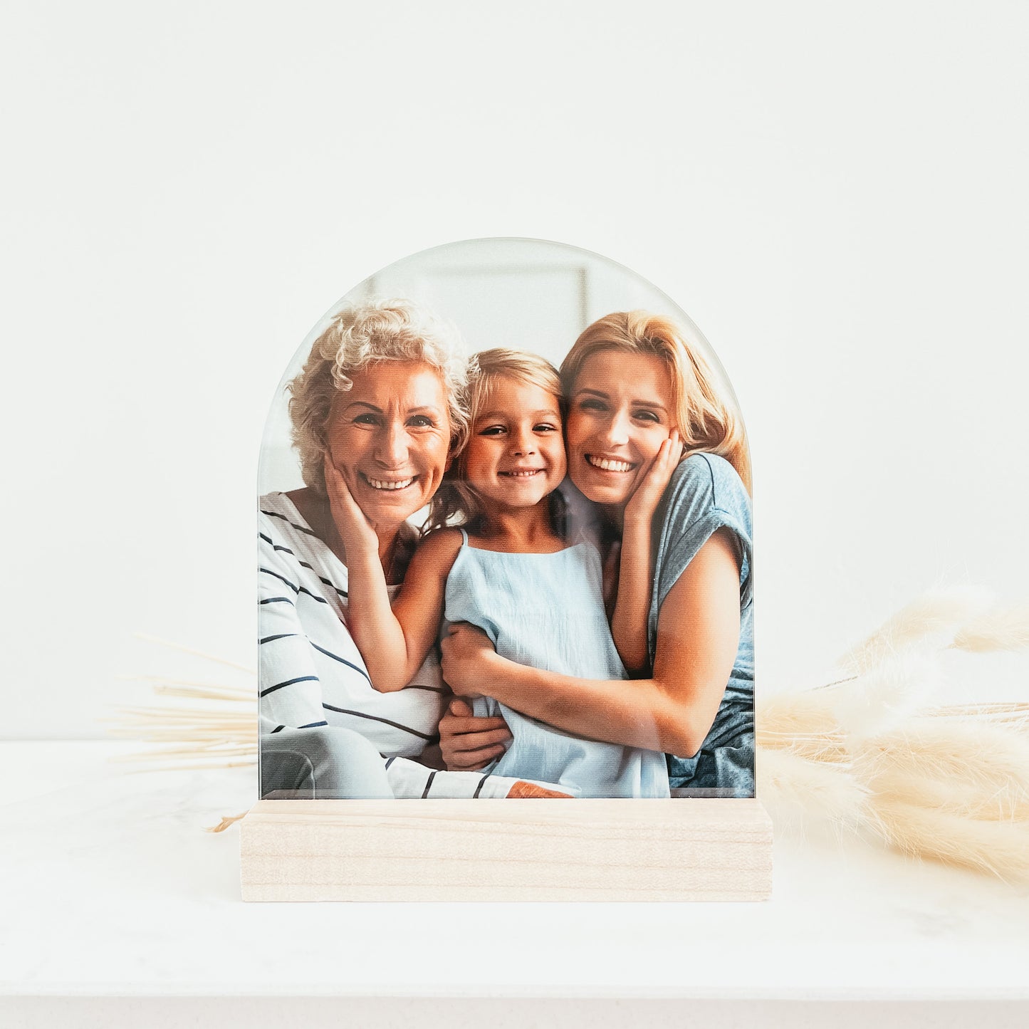 Photo Arch With Wood Base