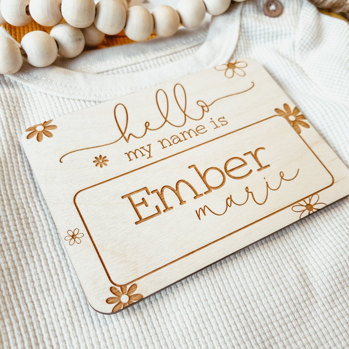 Baby Birth Announcement Sign - Daisy Name Tag