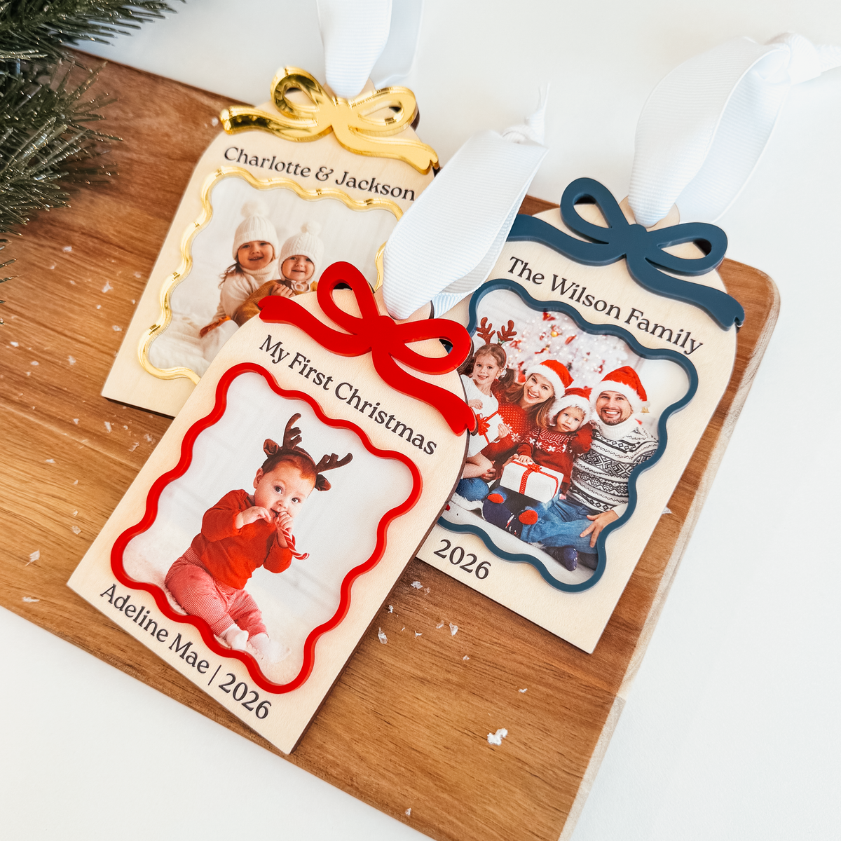 Wooden Arch With Bow & Scallop Frame Christmas Ornament
