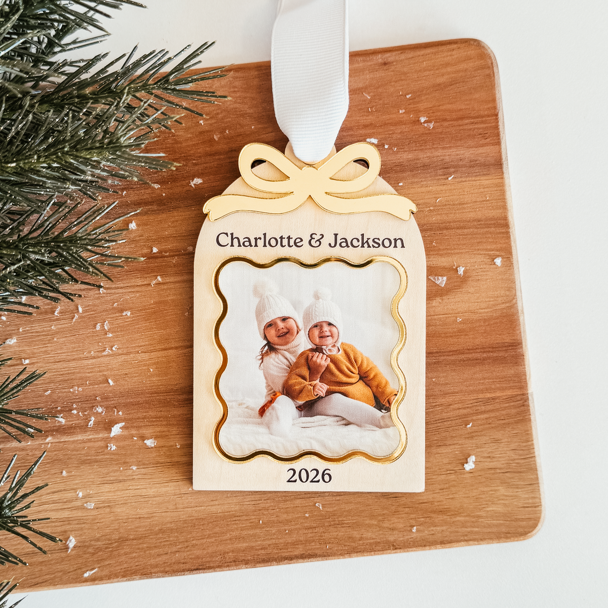 Wooden Arch With Bow & Scallop Frame Christmas Ornament