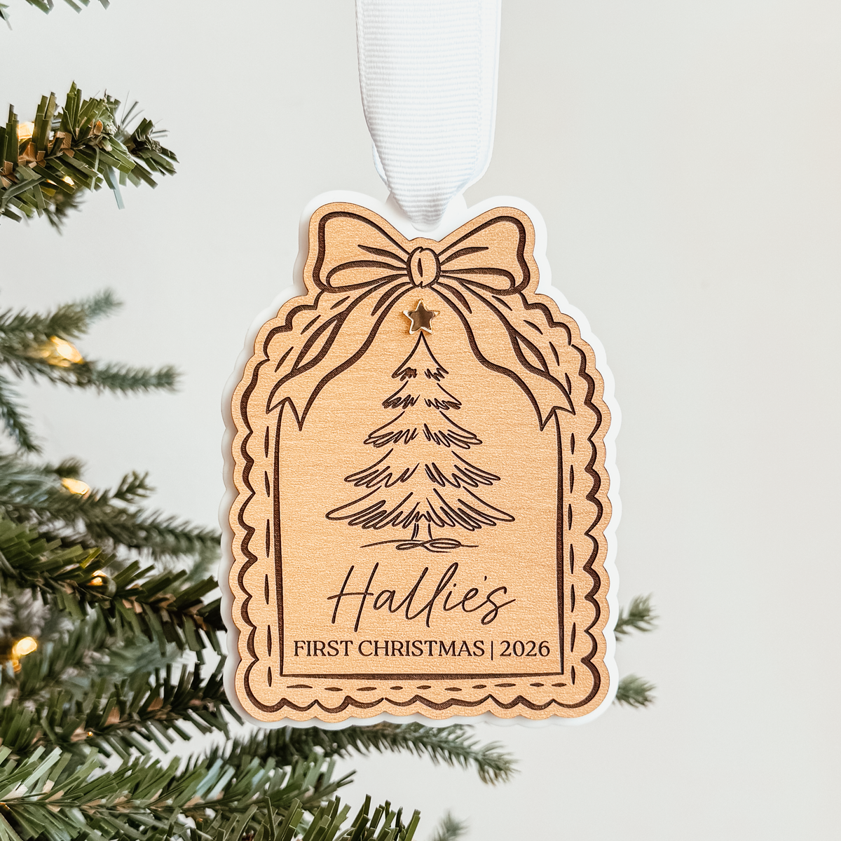 Vintage Inspired Arch Ornament