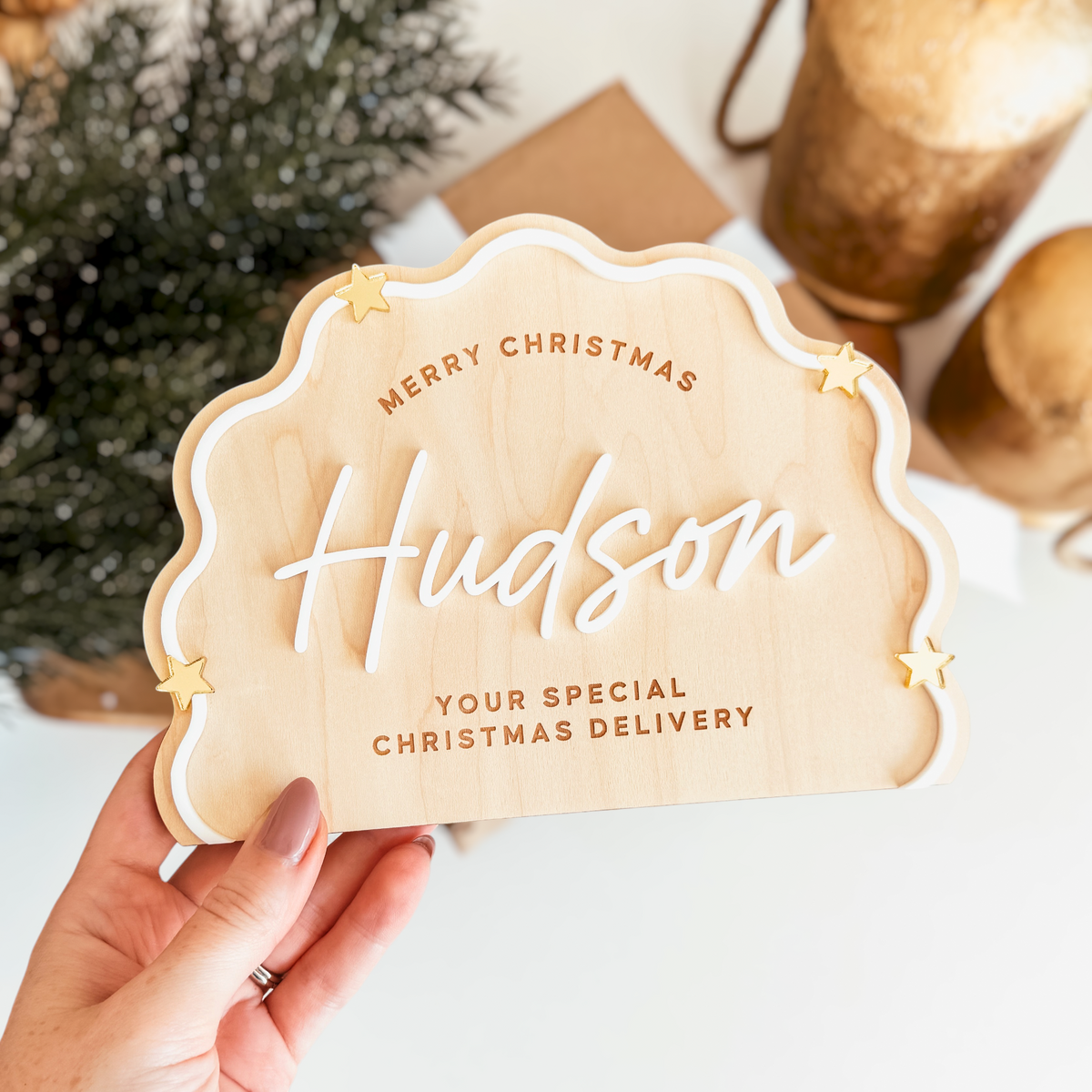 Christmas Crate Plaque | Scallop