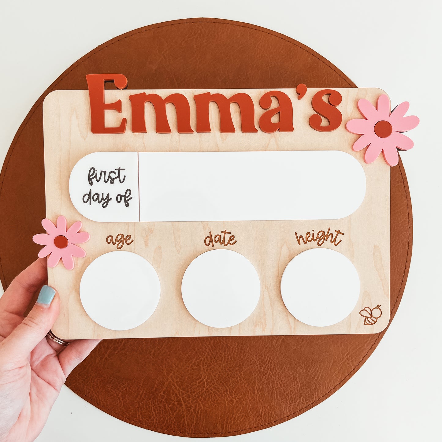 Interchangeable First And Last Day Of School Sign | Daisies
