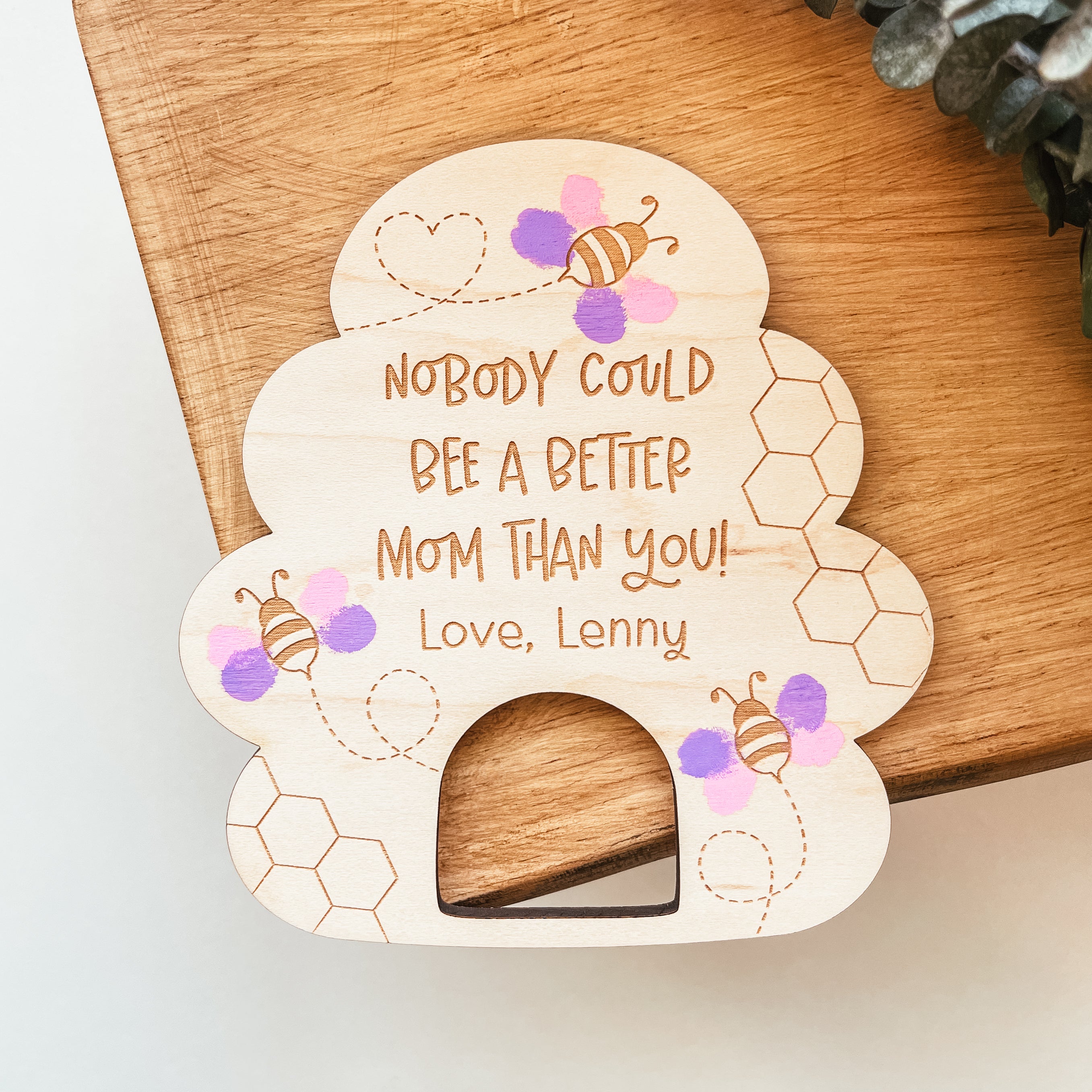 DIY Custom Bee Fingerprint Magnet – Knotty Design Co.