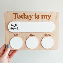 Load image into Gallery viewer, Interchangeable First And Last Day Of School Sign