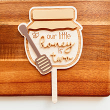Load image into Gallery viewer, Honey Pot Cake Topper