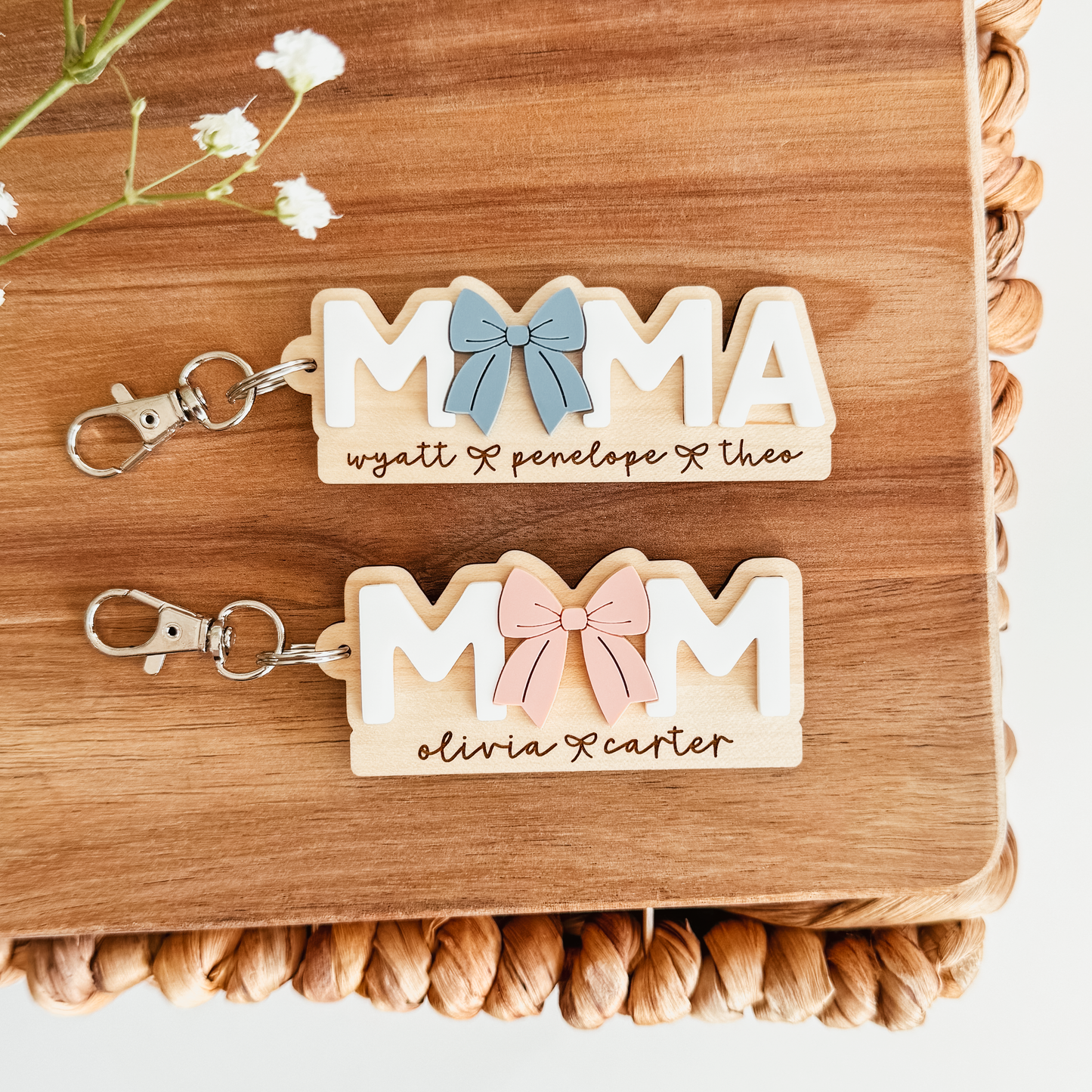 3D Bow Mom or Mama Keychain