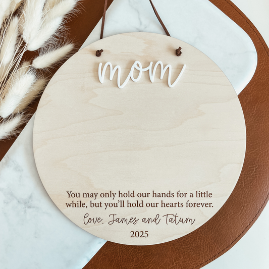 Mom Handprint Pennant Sign