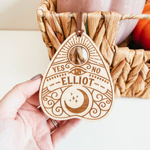 Load image into Gallery viewer, Planchette Tag
