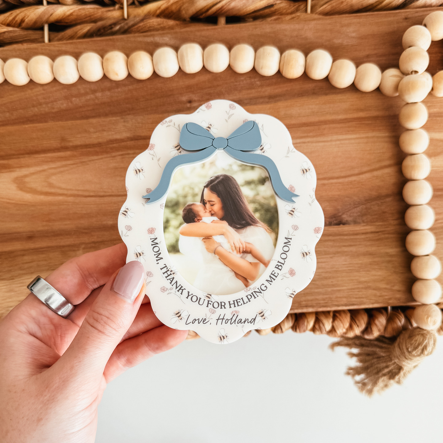 Floral Bee Scallop Photo Magnet