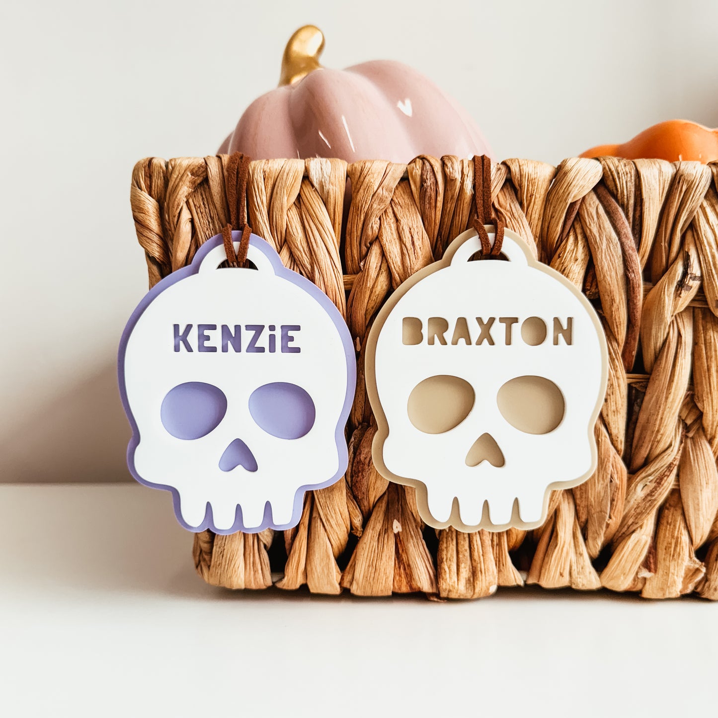 3D Skull Halloween Boo Basket Tag