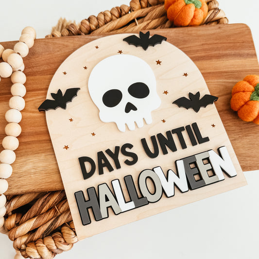 Skull and Bats Halloween Countdown Sign