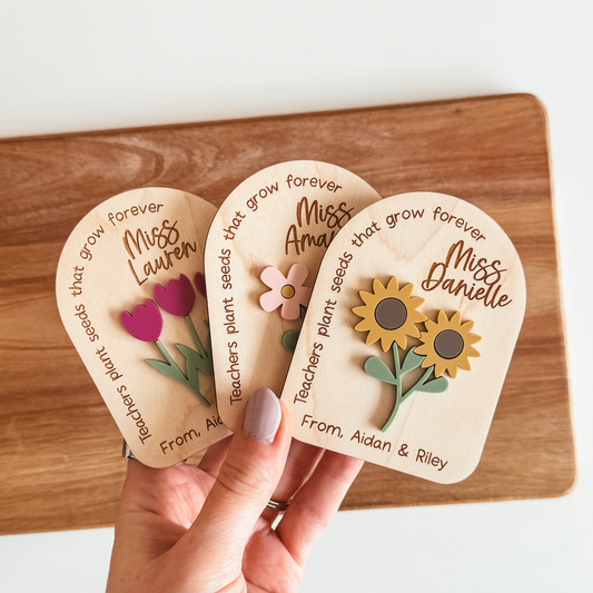 Teacher Flower Magnet