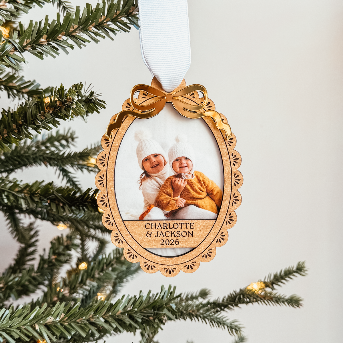 Vintage Bow Frame Photo Christmas Ornament