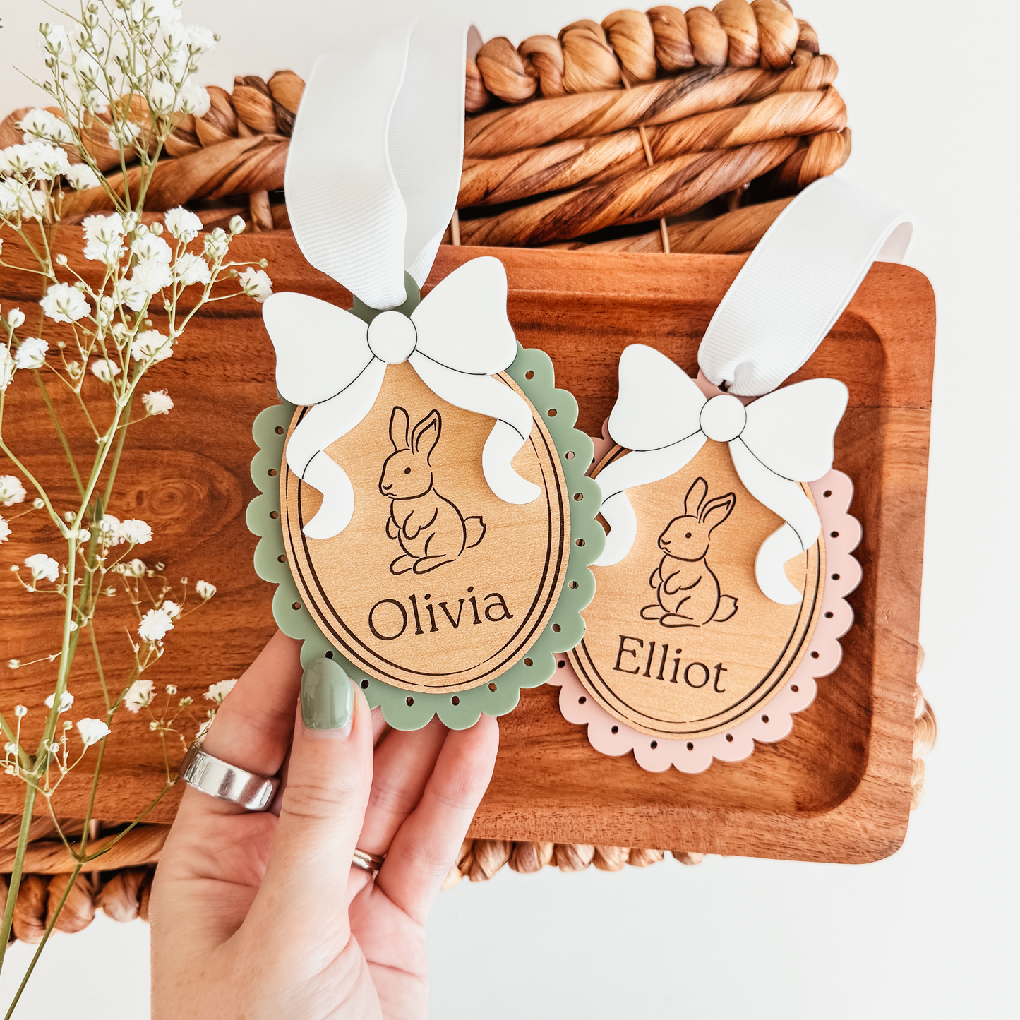 Vintage Scallop Bunny Easter Basket Tag