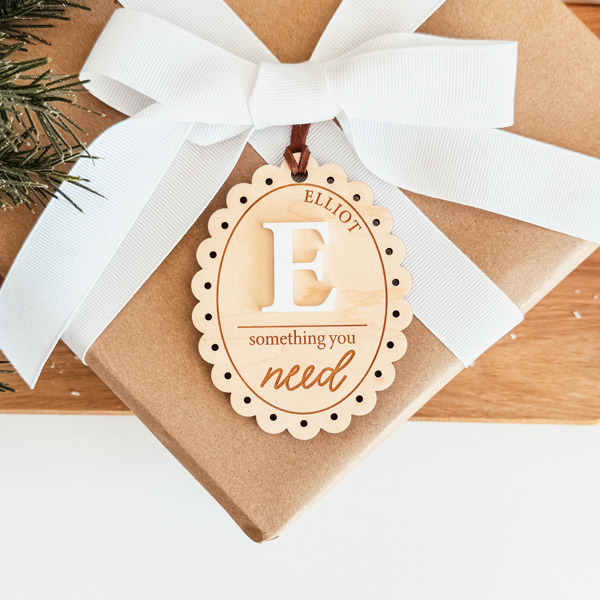 Mindful Gifting Tags | Want, Need, Wear, Read Tags | Vintage Scallop