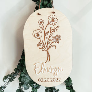Personalized Birth Flower Pennant (Two Shapes)