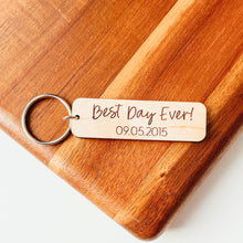 Load image into Gallery viewer, Custom Best Day Ever Keychain