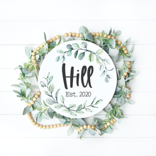 Load image into Gallery viewer, Family Name Wreath Round